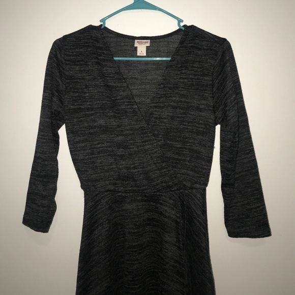Blackish grey flow mini/midi dress. - Picture 3 of 3